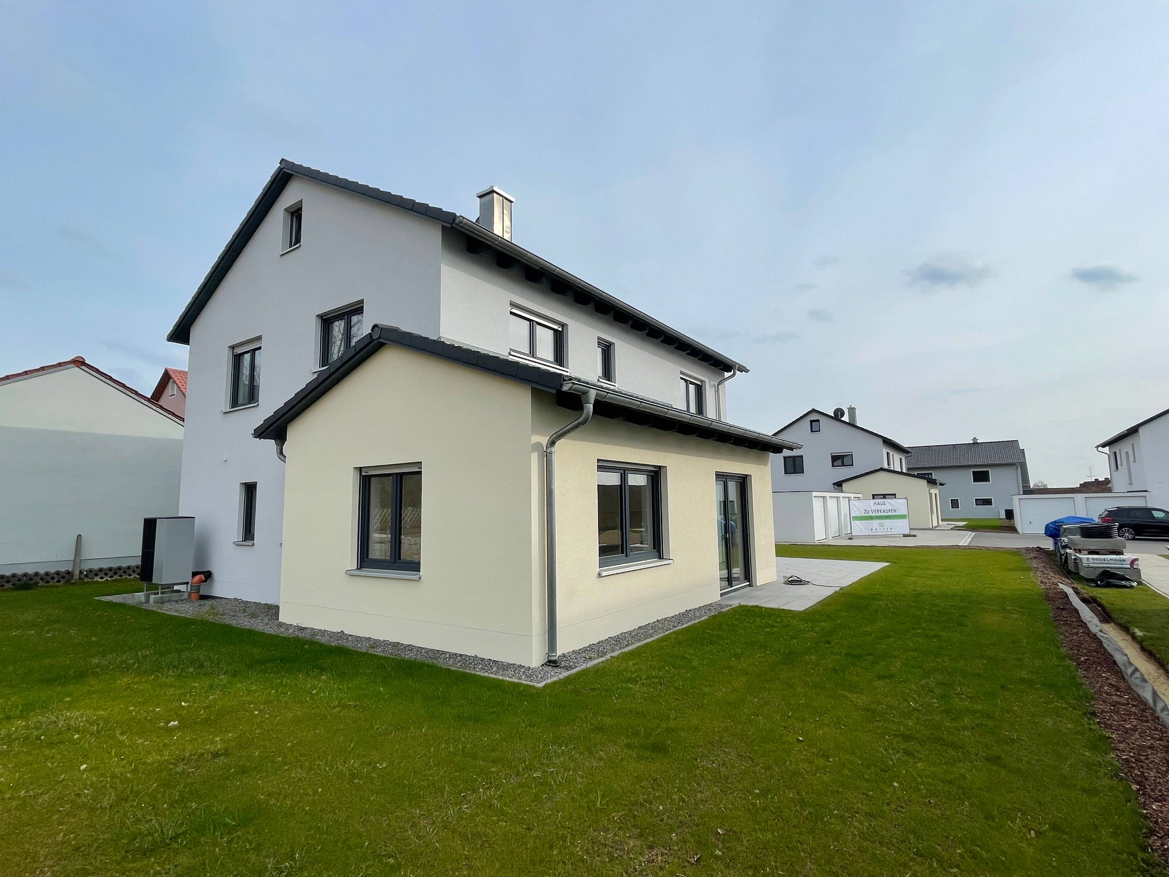 Immobilie in Hahnbach - Einfamilienhaus - neuwertig - als Kapitalanlage - Bild 0