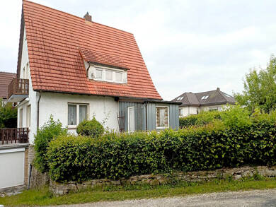 Einfamilienhaus zum Kauf 235.000 € 5 Zimmer 140 m² 667 m² Grundstück Bad Wildungen Bad Wildungen 34537