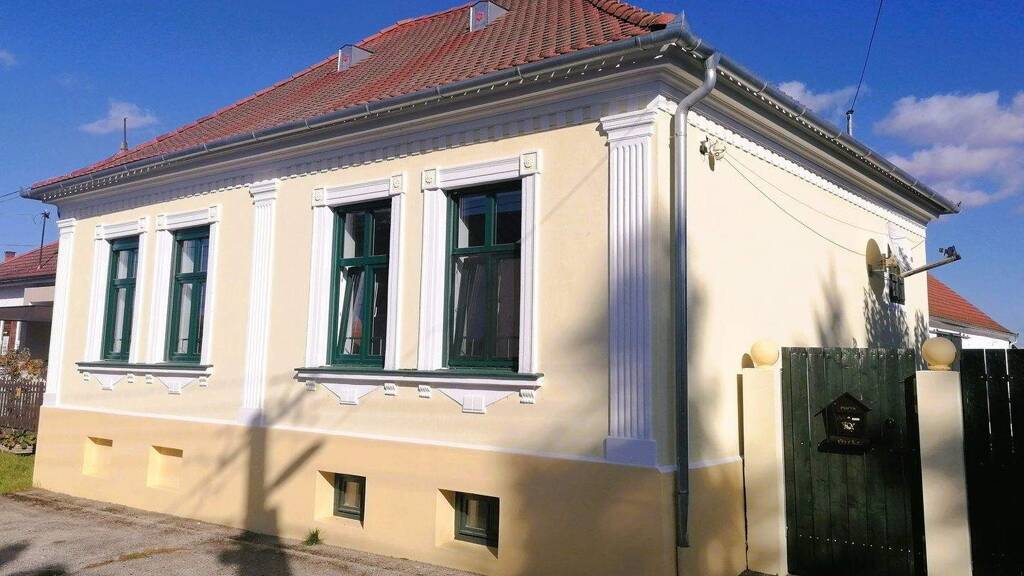 Haus zum Kauf provisionsfrei 279.000 € 4 Zimmer 183 m² 11.890 m² Grundstück Körmend nah