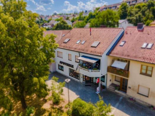 Mehrfamilienhaus zum Kauf 679.000 € 6 Zimmer 343 m² 257 m² Grundstück Rathausplatz 4 Zell a. Main 97299