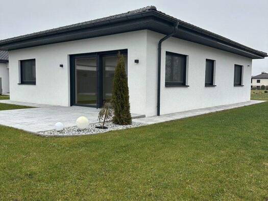 Bungalow zum Kauf - Erstbezug 349.000 € 4 Zimmer 100 m² 532 m² Grundstück Mamling 4962