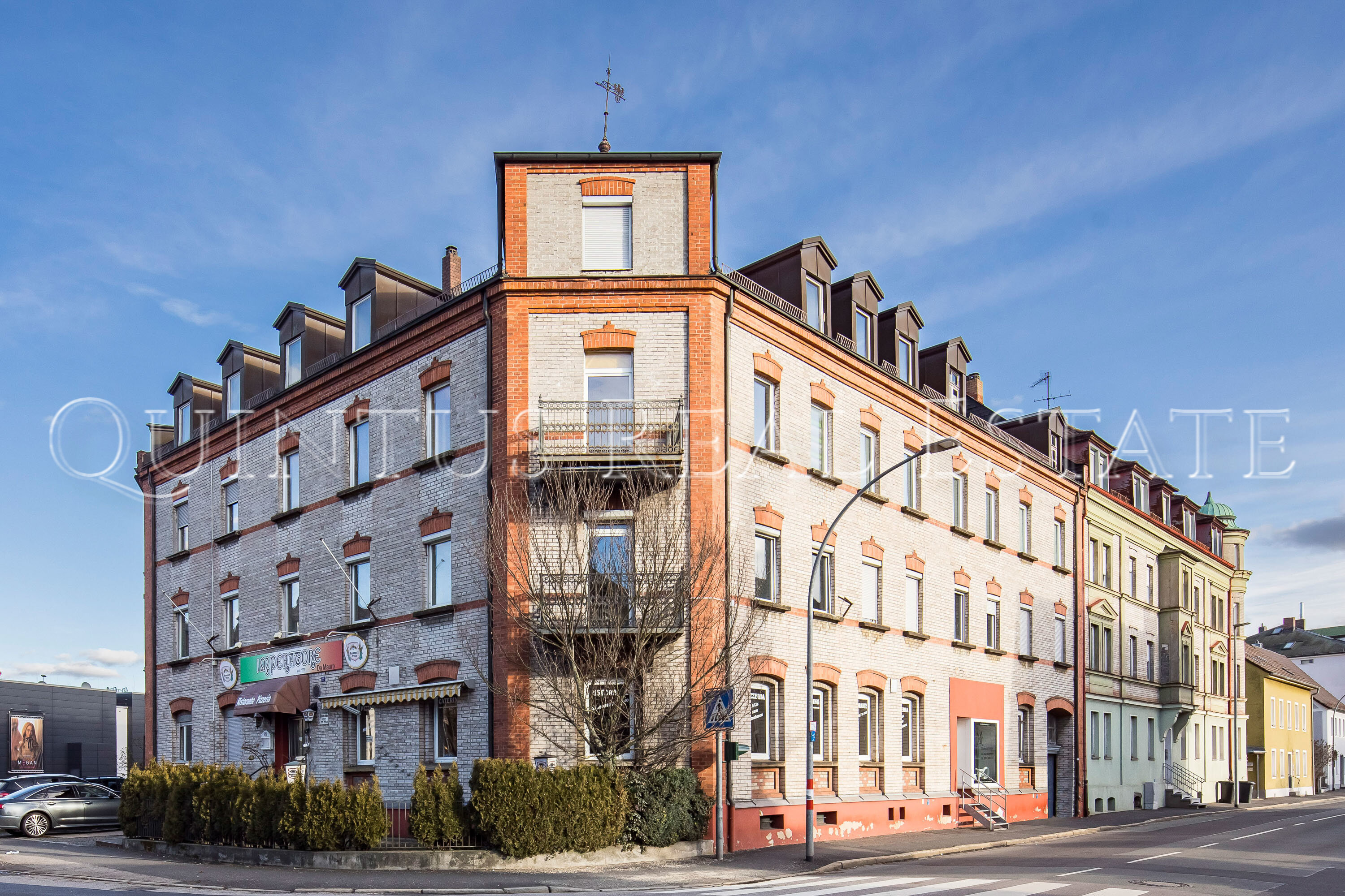 Wohn- und Geschäftshaus zum Kauf als Kapitalanlage geeignet 2.850.000 € 30 Zimmer 1.354 m²<br/>Fläche 562 m²<br/>Grundstück Schlachthof Amberg 92224