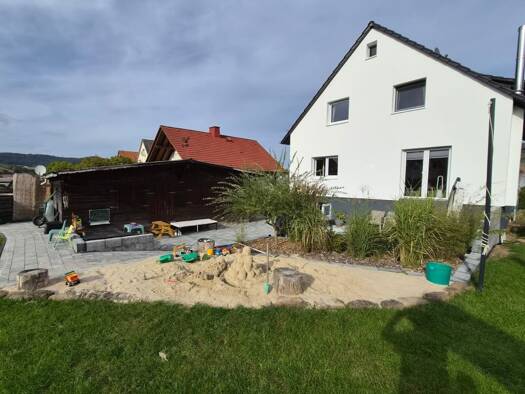 Einfamilienhaus zum Kauf provisionsfrei 320.000 € 5,5 Zimmer 136 m² 837 m² Grundstück Neumorschen Morschen 34326