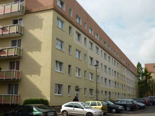 Wohnung zur Miete 605 € 5 Zimmer 83,6 m² 3. Geschoss frei ab sofort Von-Hoff-Str. 31 Gotha 99867