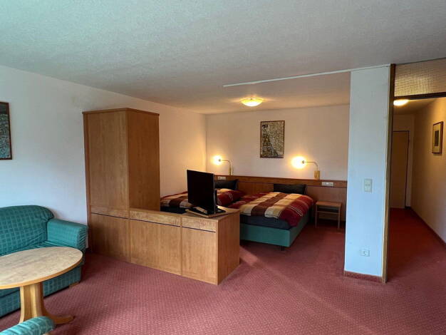 Wohnung zum Kauf provisionsfrei 89.000 € 1,5 Zimmer 40,2 m² 1. Geschoss Wart Altensteig 72213