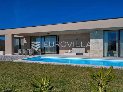 Einfamilienhaus zum Kauf - Erstbezug 1.450.000 € 4 Zimmer 218 m² Labinci Kaštelir 52464