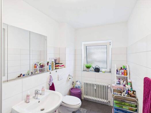 Wohnung zum Kauf 195.000 € 3 Zimmer 76,3 m² 2. Geschoss Seeheim Seeheim-Jugenheim 64342