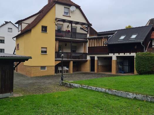 Mehrfamilienhaus zum Kauf provisionsfrei 445.000 € 11 Zimmer 210 m² 720 m² Grundstück Engländerstraße 48 Sailauf 63877