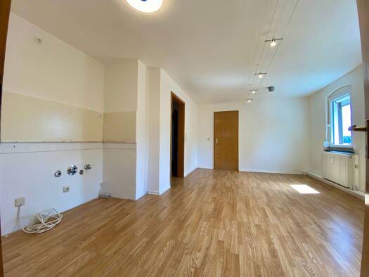 Wohnung zur Miete 650 € 3 Zimmer 95 m² Geschoss -1/3 frei ab sofort Pechbrunn Pechbrunn 95701