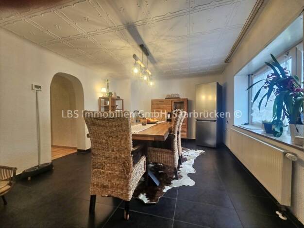 Doppelhaushälfte zum Kauf 150.000 € 5 Zimmer 103 m² 379 m² Grundstück Uchtelfangen Illingen 66557