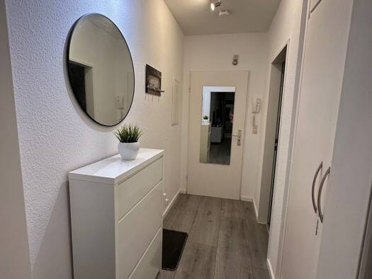 Wohnung zur Miete 650 € 1 Zimmer 32 m² frei ab 01.10.2026 Halstenbek 25469