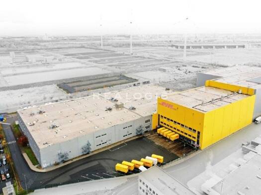Halle/Industriefläche zur Miete provisionsfrei 33.000 m² Lagerfläche teilbar ab 6.800 m² Strom Bremen 28197