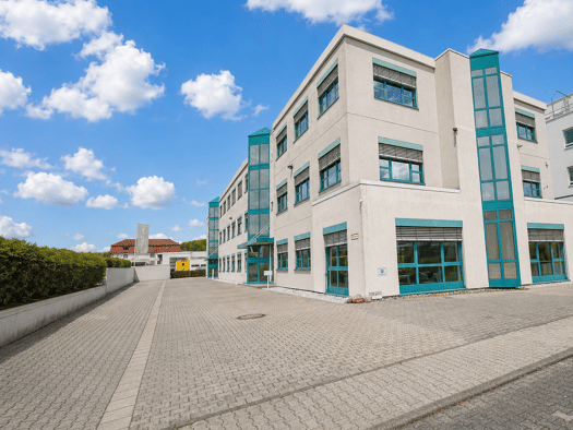 Bürogebäude zum Kauf 2.950.000 € 2.200 m² Bürofläche teilbar ab 700 m² Burgholzhausen Friedrichsdorf 61381