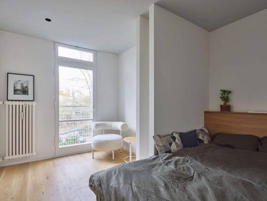 Wohnung zur Miete 1.290 € 2 Zimmer 46,5 m² frei ab sofort Klopstockstraße 9 Hansaviertel Berlin 10557