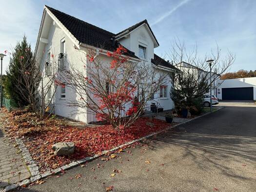 Einfamilienhaus zum Kauf provisionsfrei 565.000 € 5 Zimmer 146 m² 470 m² Grundstück Schumannstraße 18 Ottenhausen Straubenhardt 75334