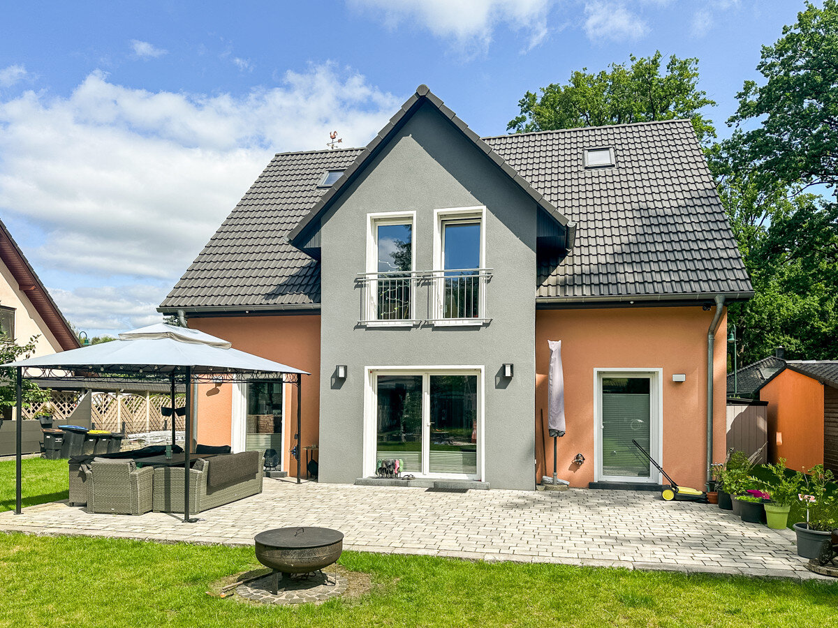 Einfamilienhaus zum Kauf 780.000 € 5 Zimmer 166 m²<br/>Wohnfläche 925 m²<br/>Grundstück Schönwalde-Siedlung Schönwalde-Glien 14621