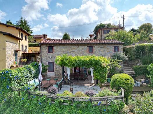 Haus zum Kauf 420.000 € 5 Zimmer 100 m² 1.500 m² Grundstück Stiava ( Massarosa) 55045