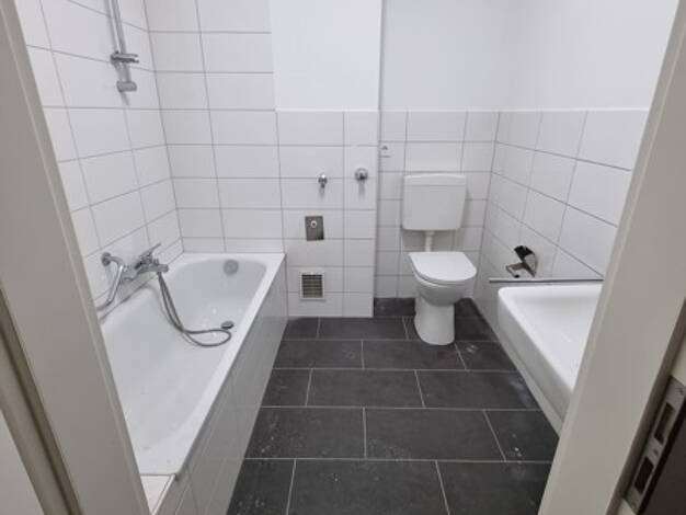 Wohnung zur Miete 633 € 2 Zimmer 53 m² 4. Geschoss frei ab 15.07.2026 Selbecker Str. 26 Rath Düsseldorf 40472