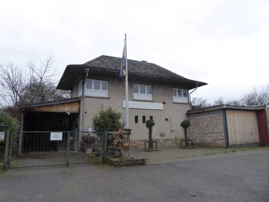 Einfamilienhaus zum Kauf 285.000 € 4 Zimmer 100 m² 1.400 m² Grundstück Gensingen 55457