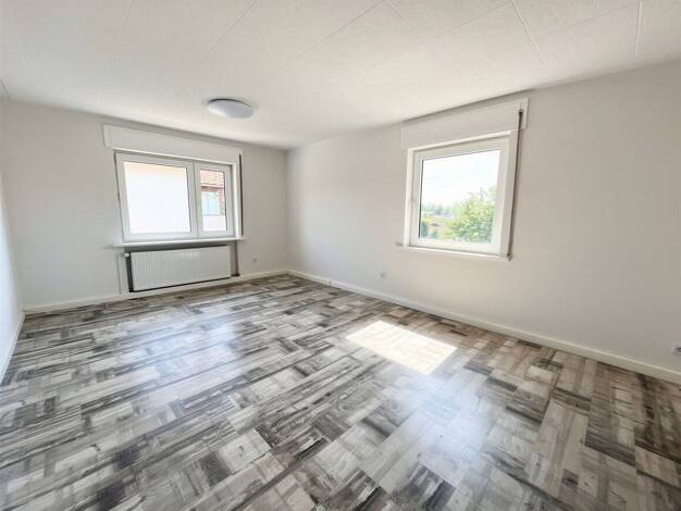 Wohnung zur Miete 550 € 3 Zimmer 80 m² Neustadt Neustadt b.Coburg 96465
