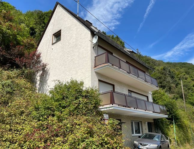 Einfamilienhaus zum Kauf 149.000 € 7 Zimmer 150 m²<br/>Wohnfläche 477 m²<br/>Grundstück Hirzenach Boppard 56154