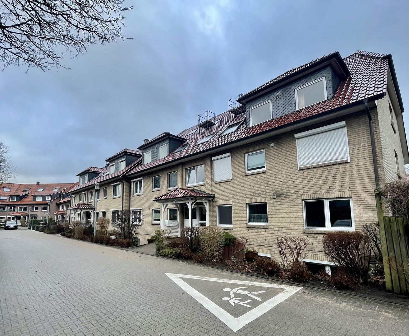 Maisonette zum Kauf provisionsfrei 479.000 € 5 Zimmer 104 m²<br/>Wohnfläche 2.<br/>Geschoss Saueramperweg 2 Friedrichsgabe Norderstedt 22844