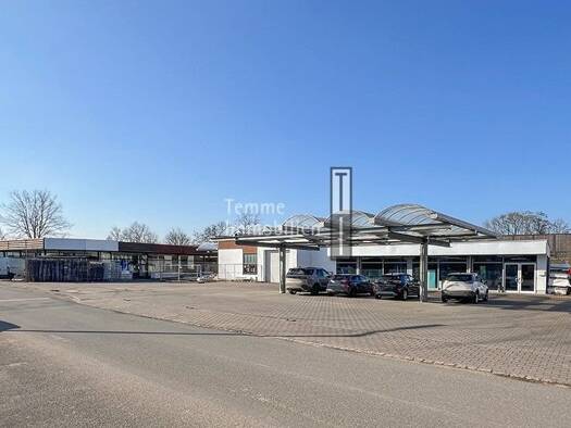 Lagerhalle zum Kauf 1.980.000 € 2.278,5 m² Lagerfläche teilbar ab 1.764 m² Eltersdorf Erlangen 91058