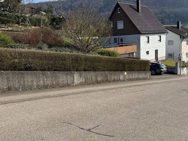 Mehrfamilienhaus zum Kauf provisionsfrei 269.000 € 6 Zimmer 120 m² 824 m² Grundstück Nenningen Lauterstein 73111