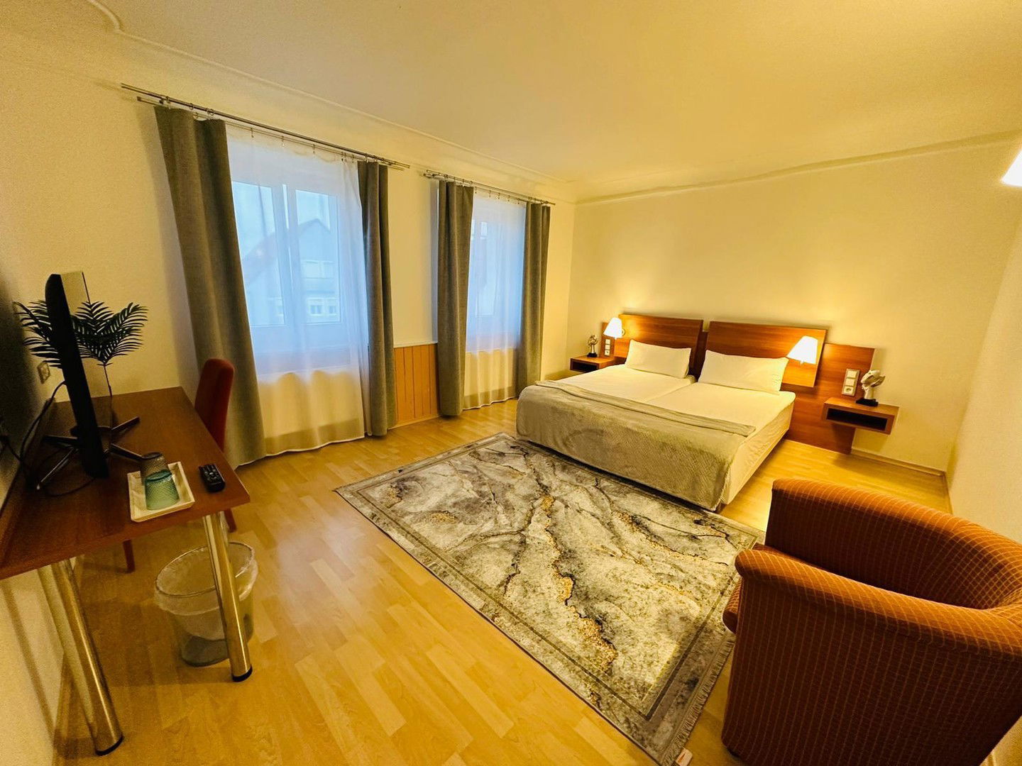 Hotel zur Miete provisionsfrei 11 Zimmer 231 m²<br/>Gastrofläche Marktplatz 7 Pilsting Pilsting 94431