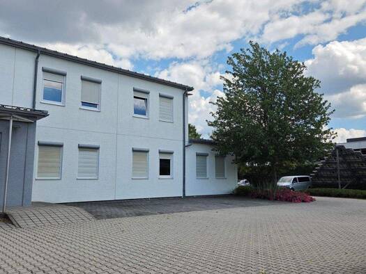 Bürogebäude zur Miete 9,20 € 12 Zimmer 600 m² Bürofläche Hans-Eder-Straße 28 Altenmarkt Cham 93413