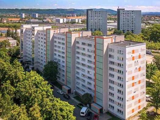 Wohnung zur Miete 397 € 2 Zimmer 50,6 m² 2. Geschoss frei ab 12.09.2026 Berzdorfer Straße 28 Prohlis-Nord Ortsamtsbereich Prohlis 01239