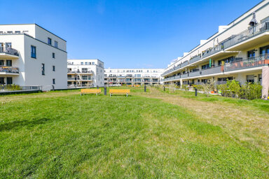 Wohnung zur Miete 1.297,47 € 3 Zimmer 106,2 m² frei ab 01.10.2024 Karlsbader Platz 14 Camp Lindsey Wiesbaden, Rheingauviertel 65197