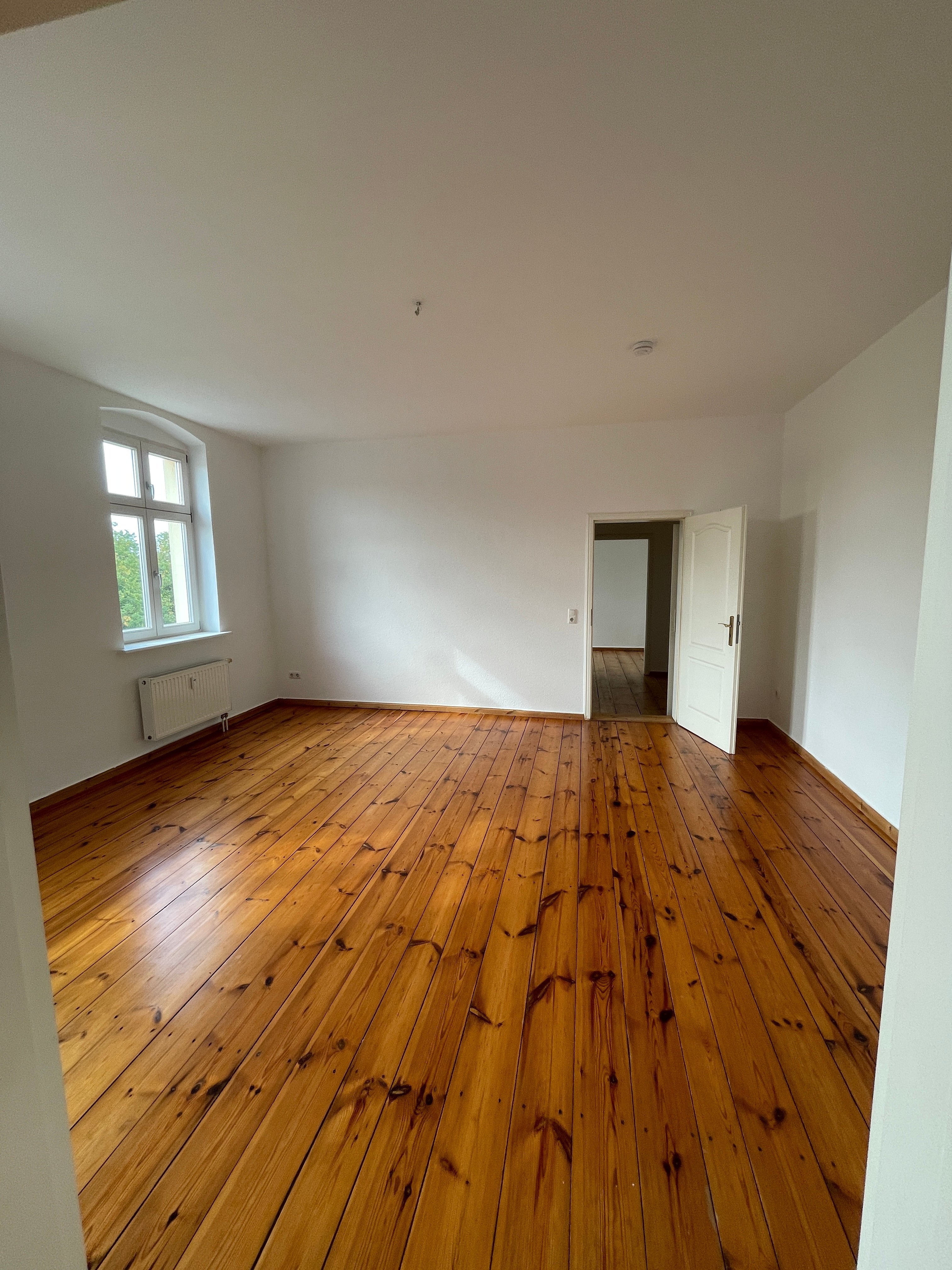 Wohnung zur Miete 613 € 2 Zimmer 64,6 m²<br/>Wohnfläche 1.<br/>Geschoss 01.02.2025<br/>Verfügbarkeit Präsidentenstraße 46 Neuruppin Neuruppin 16816