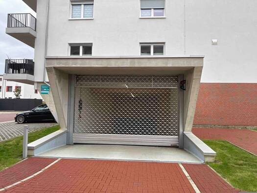 Tiefgaragenstellplatz zur Miete 80 € Rethener Winkel  - TG 9, 9A Grasdorf Laatzen 30880