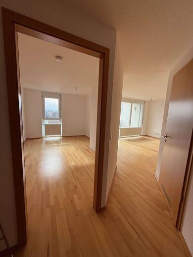 Wohnung zur Miete 800 € 2 Zimmer 54 m² frei ab sofort Freiberg Stuttgart 70437