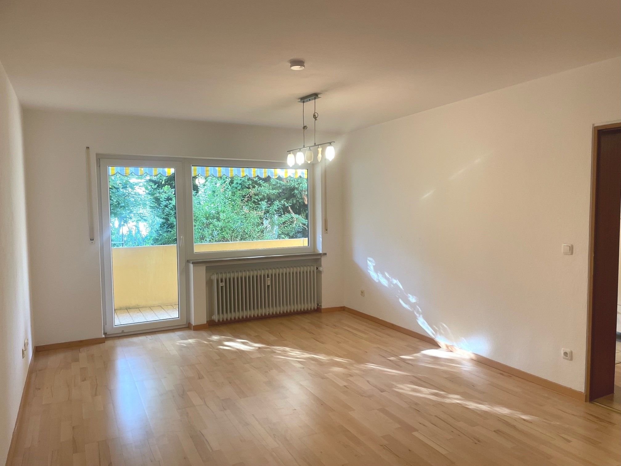 Studio zur Miete 895 € 3 Zimmer 80 m²<br/>Wohnfläche Planungsbezirk 127 Straubing 94315