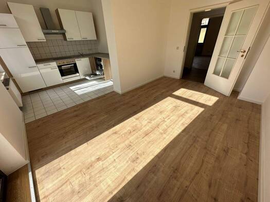 Studio zur Miete 300 € 2 Zimmer 55 m² 3. Geschoss frei ab 01.01.2026 Lohrstraße 3 Schloßchemnitz Chemnitz 09113