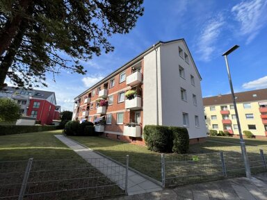 Wohnung zur Miete 750 € 2,5 Zimmer 62,9 m² 1. Geschoss Immengarten 3 Hüxter- / Mühlentor / Gärtnergasse Lübeck 23562