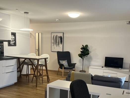 Studio zur Miete auf Zeit 1.000 € 1 Zimmer 50 m² frei ab 15.07.2026 Waging am See 83329