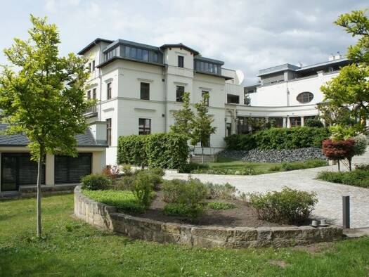 Wohnung zum Kauf 380.000 € 2 Zimmer 69,9 m² 3. Geschoss Bühlau/Weißer Hirsch Dresden 01324