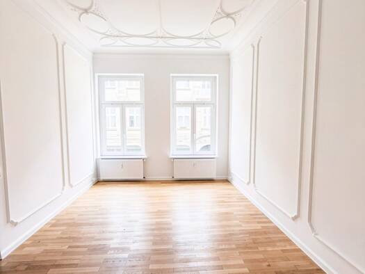 Wohnung zur Miete 1.699 € 3 Zimmer 127 m² 1. Geschoss Arthur-Hoffmann-Straße 58 Zentrum-Süd Leipzig 04107