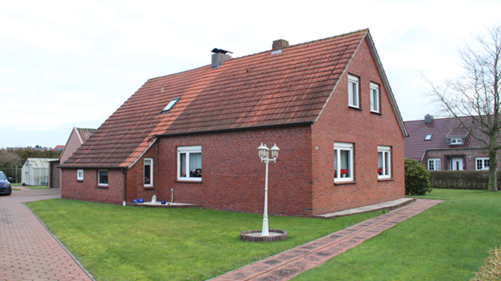 Einfamilienhaus zum Kauf 220.000 € 6 Zimmer 130 m² 3.049 m² Grundstück Blomberg 26487