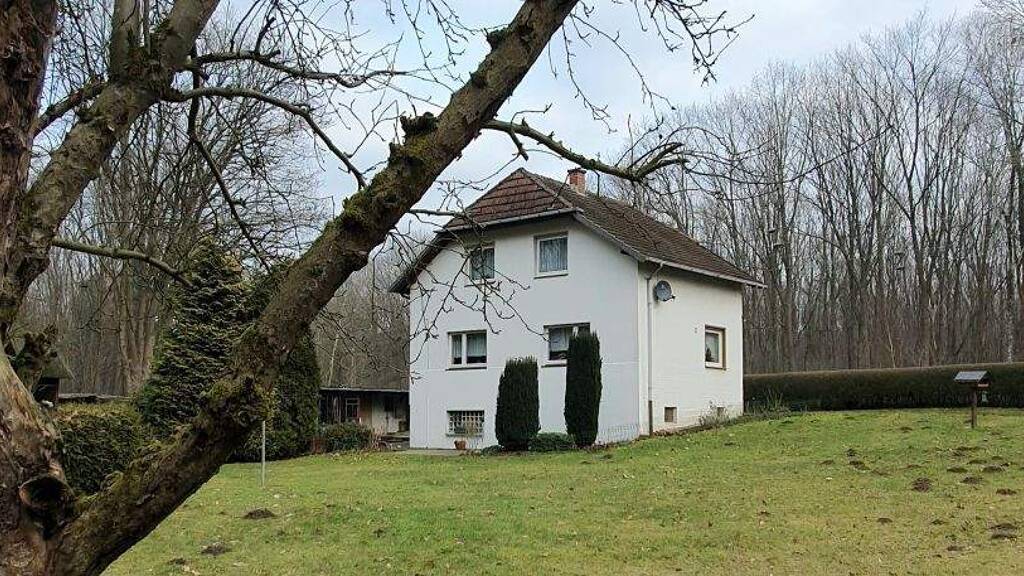 Einfamilienhaus zum Kauf 239.000 € 6 Zimmer 95 m² 1.549 m² Grundstück Hamm Marl 45772