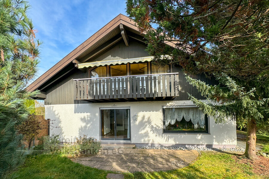 Einfamilienhaus zum Kauf 469.000 € 7 Zimmer 209,9 m²<br/>Wohnfläche 980 m²<br/>Grundstück Ödenwaldstetten Hohenstein / Oberstetten 72531