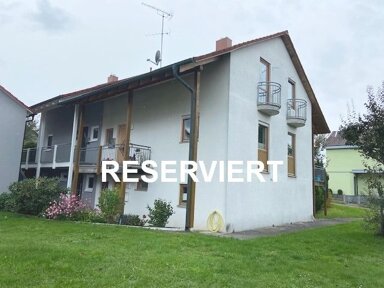 Doppelhaushälfte zum Kauf 270.000 € 6,5 Zimmer 166 m² 942 m² Grundstück frei ab 01.01.2025 Meßkirch Meßkirch 88605