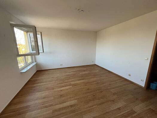 Studio zum Kauf 28.500 € 1 Zimmer 23 m² Am Klemmberg Weißenfels 06667