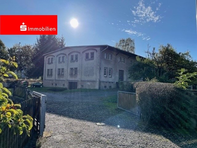 Mehrfamilienhaus zum Kauf 175.000 € 7 Zimmer 180 m²<br/>Wohnfläche 1.311 m²<br/>Grundstück Auma Auma-Weidatal 07955