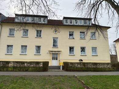 Wohnung zur Miete 366 € 2 Zimmer 61 m² Dachgeschoss frei ab 01.06.2025 Am Park 6 Tröglitz Elsteraue 06729