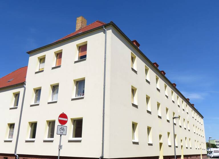 Wohnung zur Miete 414 € 3 Zimmer 58,7 m²<br/>Wohnfläche 2.<br/>Geschoss 01.06.2025<br/>Verfügbarkeit Lessingstraße 17 Bitterfeld Bitterfeld-Wolfen 06749