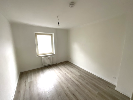 Wohnung zur Miete 448 € 2 Zimmer 46,6 m² EG Brückelstr. 69 Obermeiderich Duisburg 47137